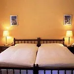 Elite Hotel 3*