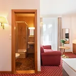 Hotel Elite 3*