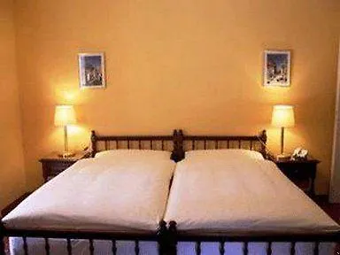 Elite Hotel 3*