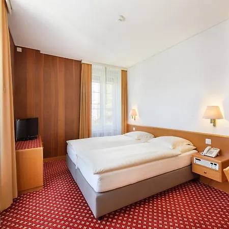 Elite Hotel 3*