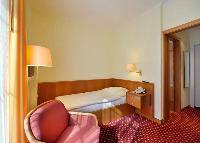 精英酒店 酒店 3*