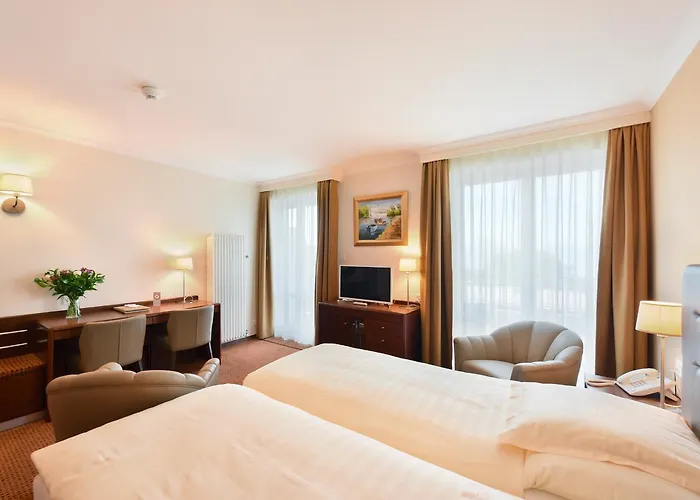 精英酒店 酒店 3*